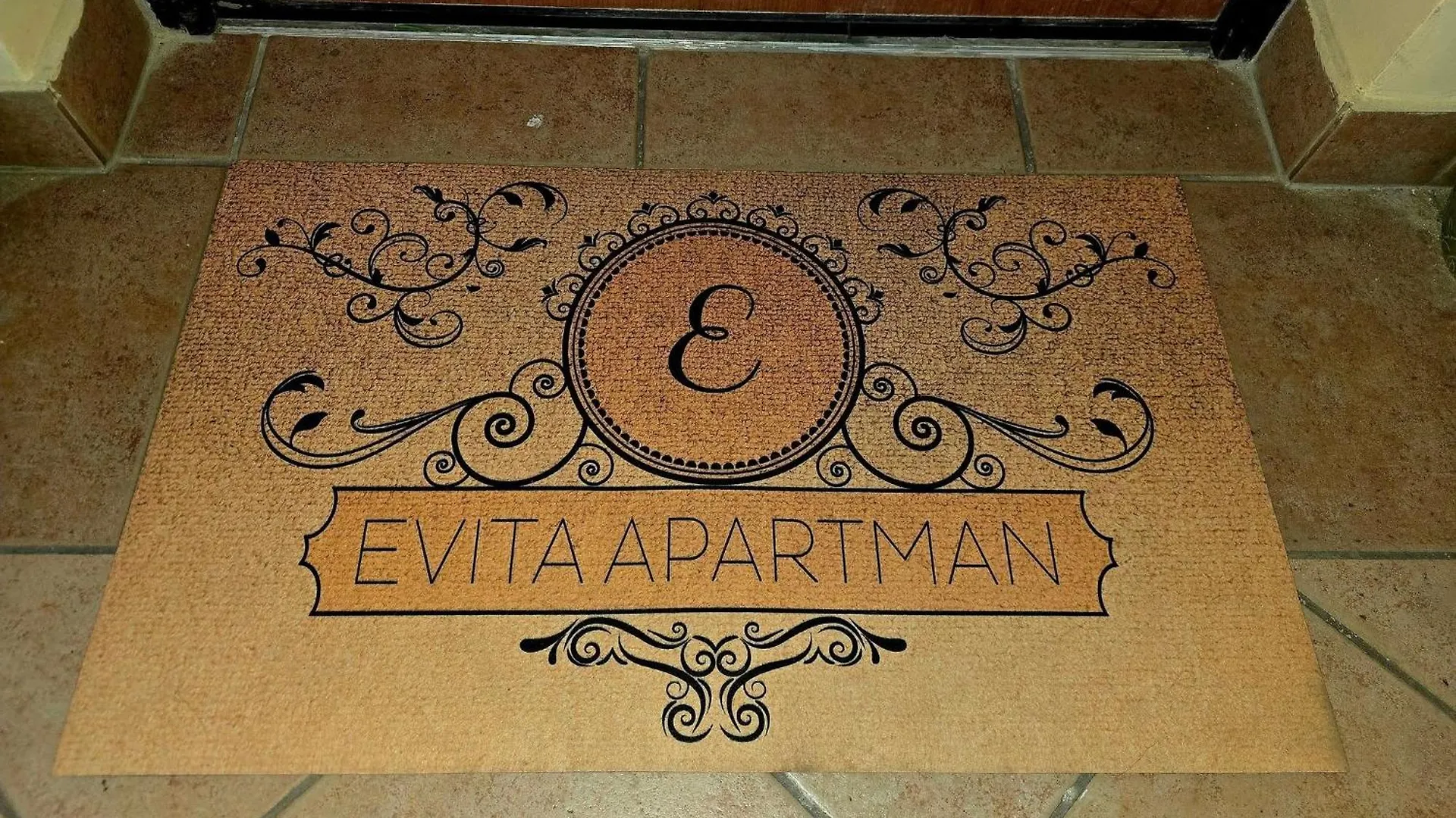 דירה Hajdúszoboszló Evita Apartman הונגריה